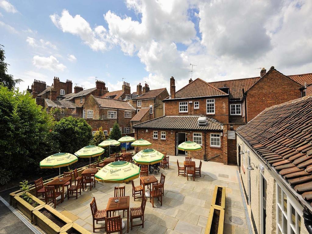 The Gillygate Pub Bed and Breakfast York Eksteriør billede